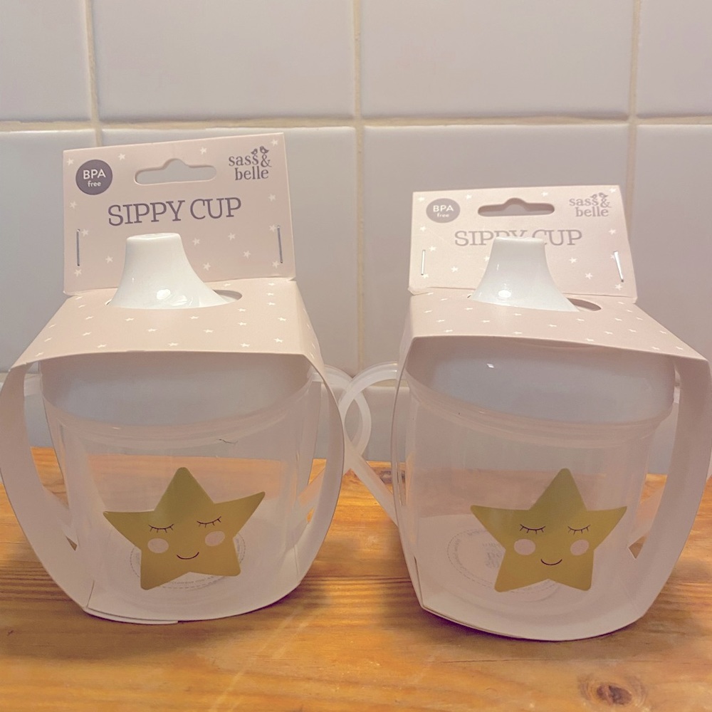Brand New Sass & Belle Star Sippy Cups